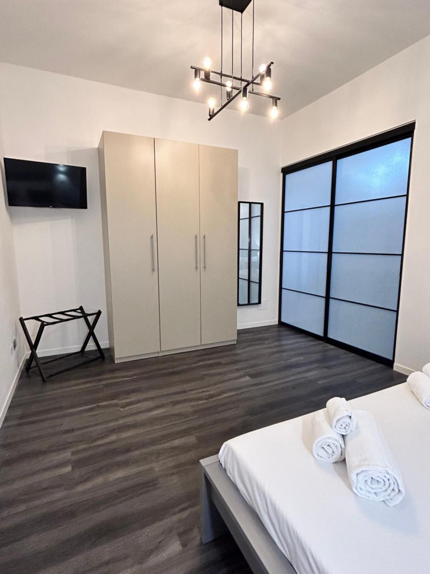 Tezone Seven Apartments 维罗纳 外观 照片
