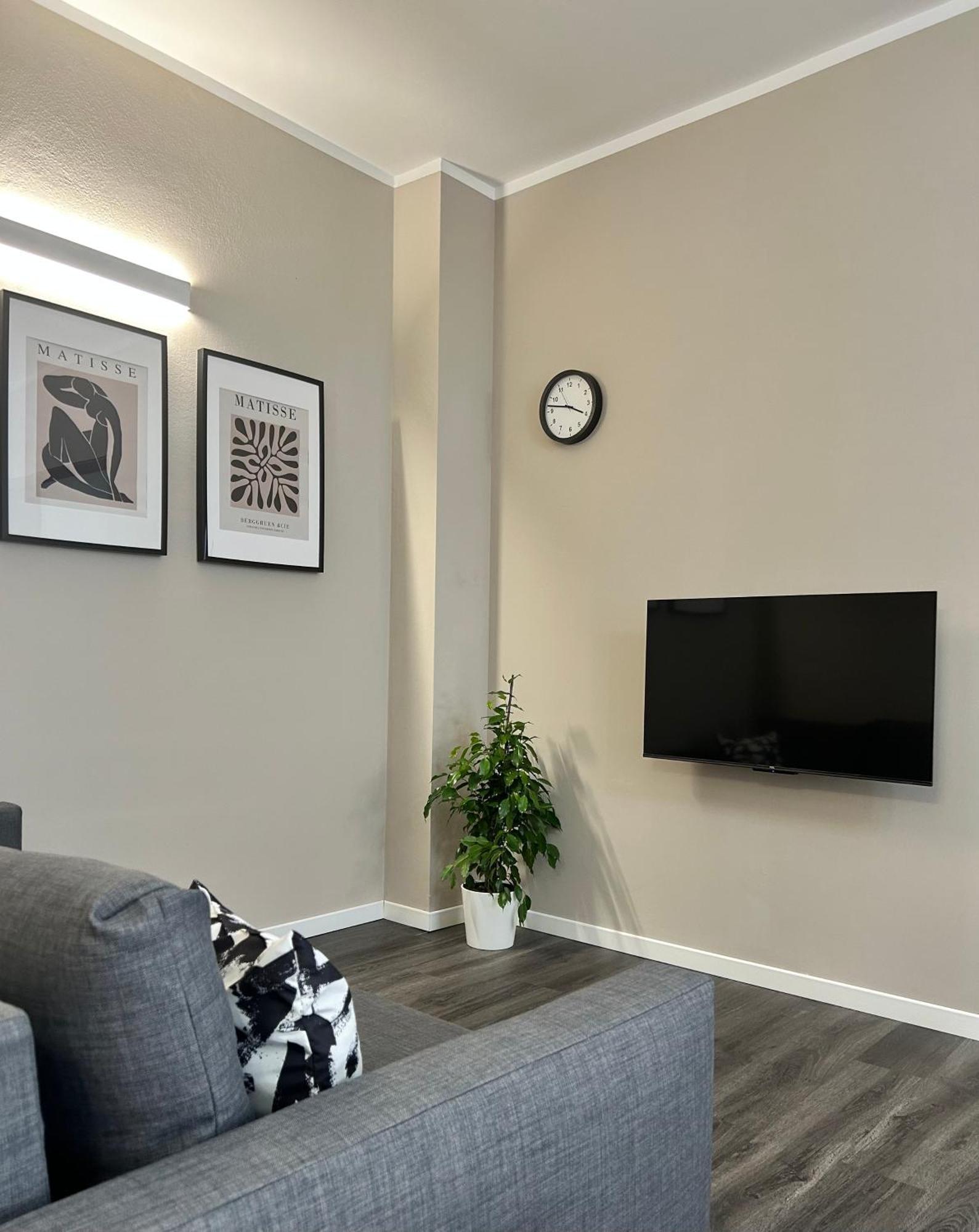 Tezone Seven Apartments 维罗纳 外观 照片